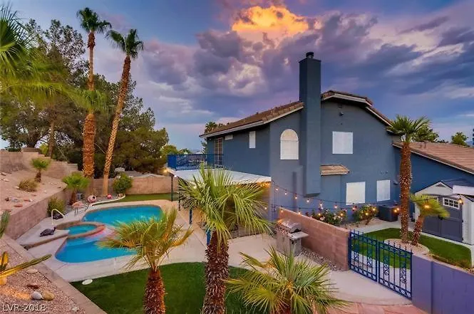 Σπίτι διακοπών Family Oasis Ranch With Pool Near Mystic Falls Λας Βέγκας